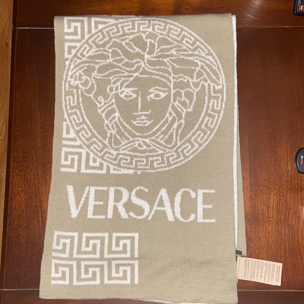 Versace Two Toned Winter Scarf